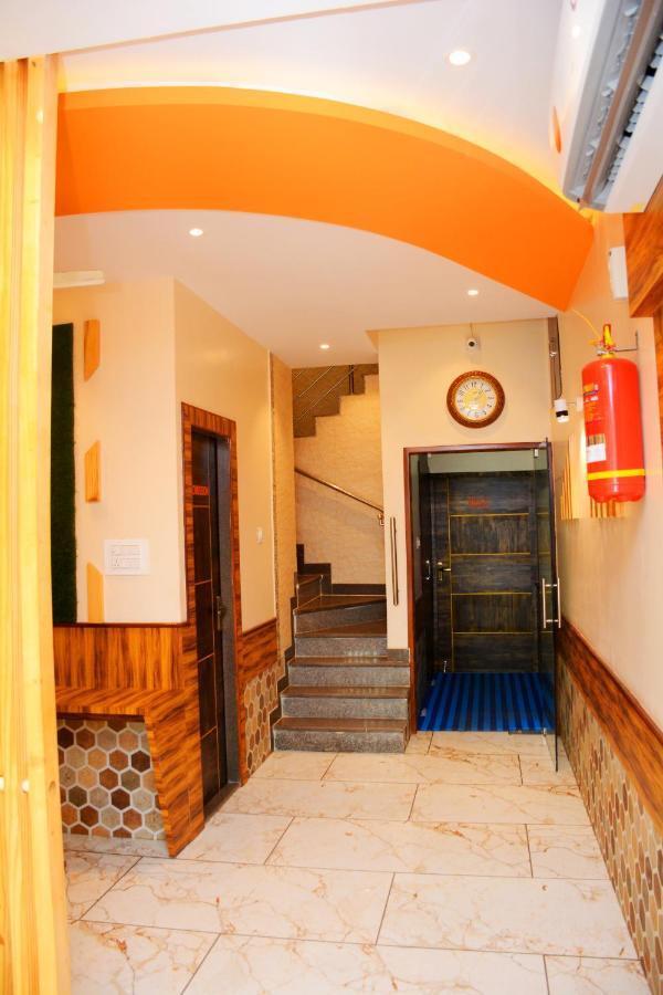 Hotel Nest N Rest - Mumbai Bagian luar foto