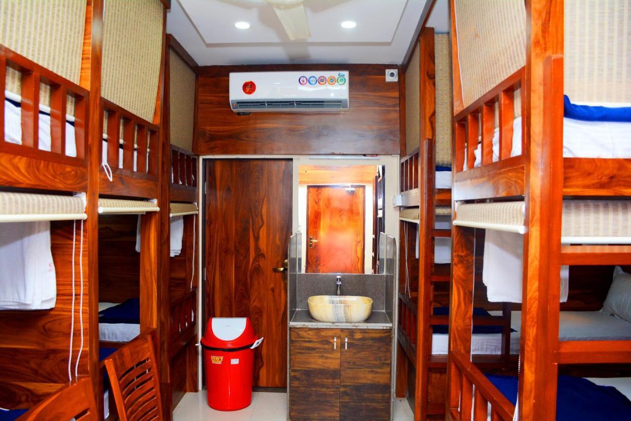 Hotel Nest N Rest - Mumbai Bagian luar foto