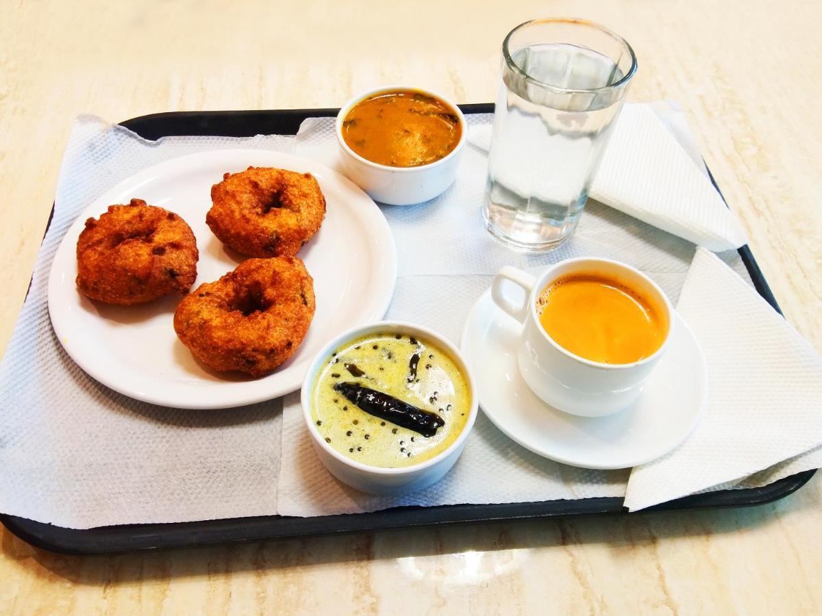 Hotel Nest N Rest - Mumbai Bagian luar foto