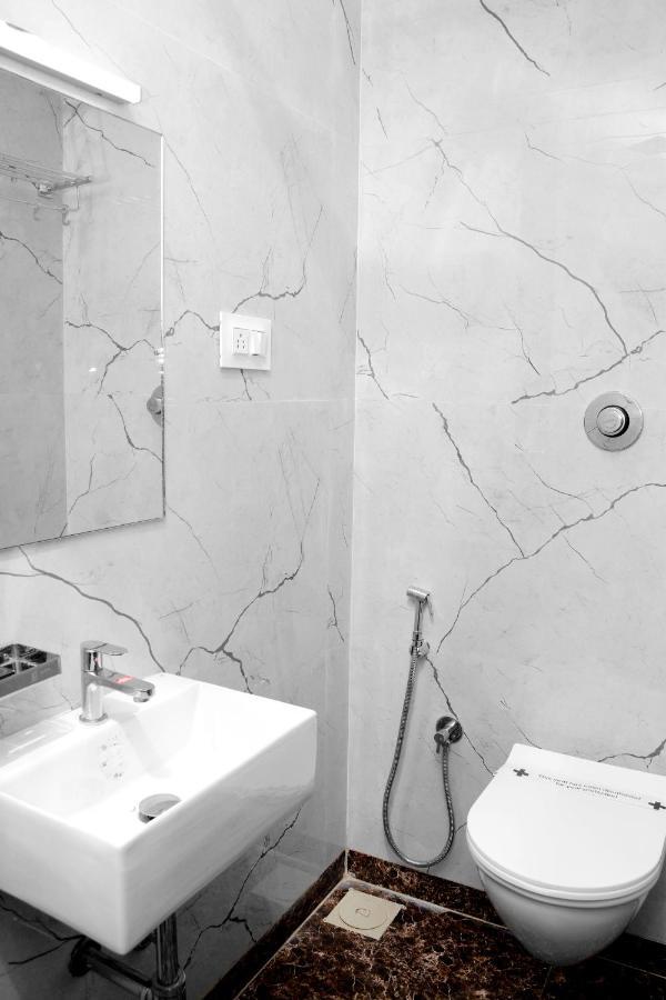 Hotel Nest N Rest - Mumbai Bagian luar foto