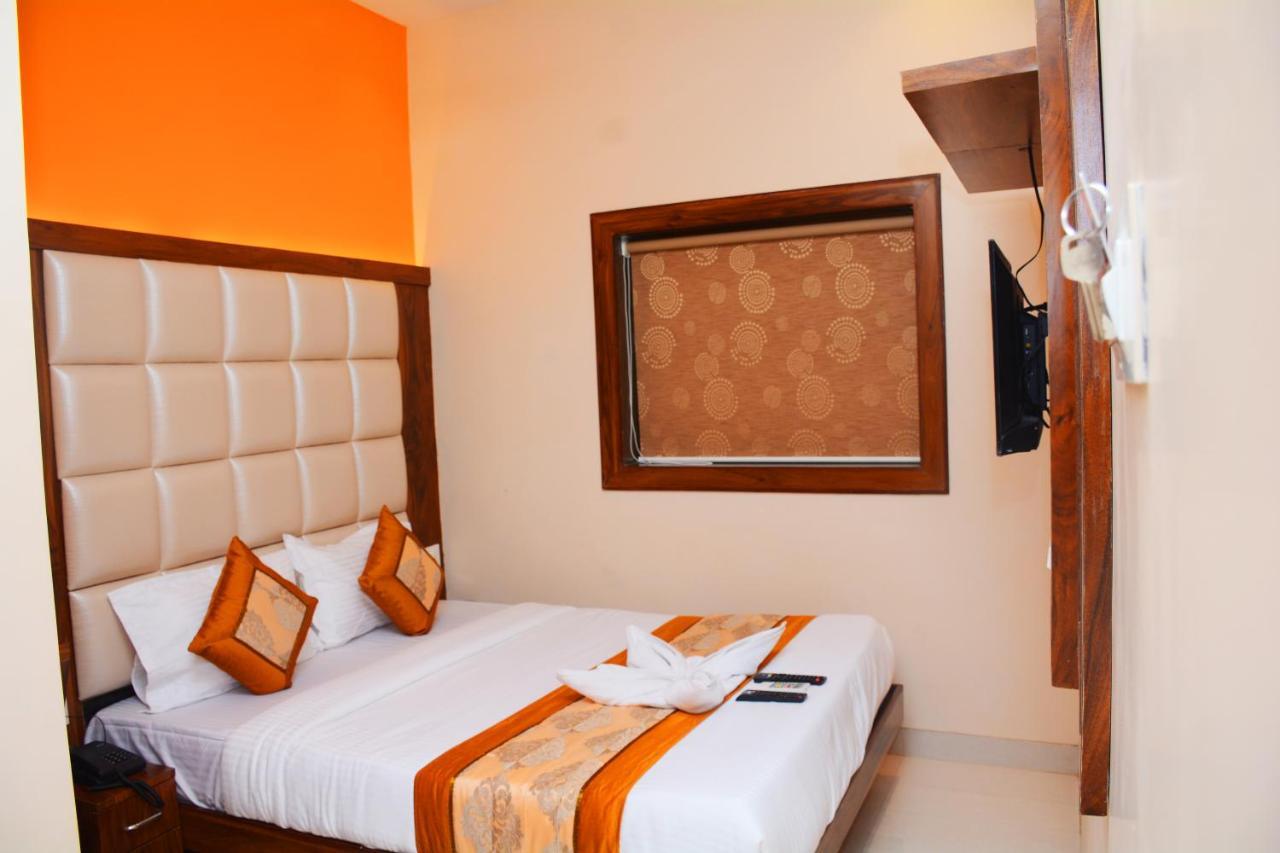 Hotel Nest N Rest - Mumbai Bagian luar foto